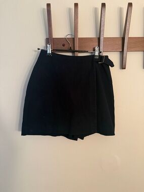 St. John Wrap Skort with Side Buckle
